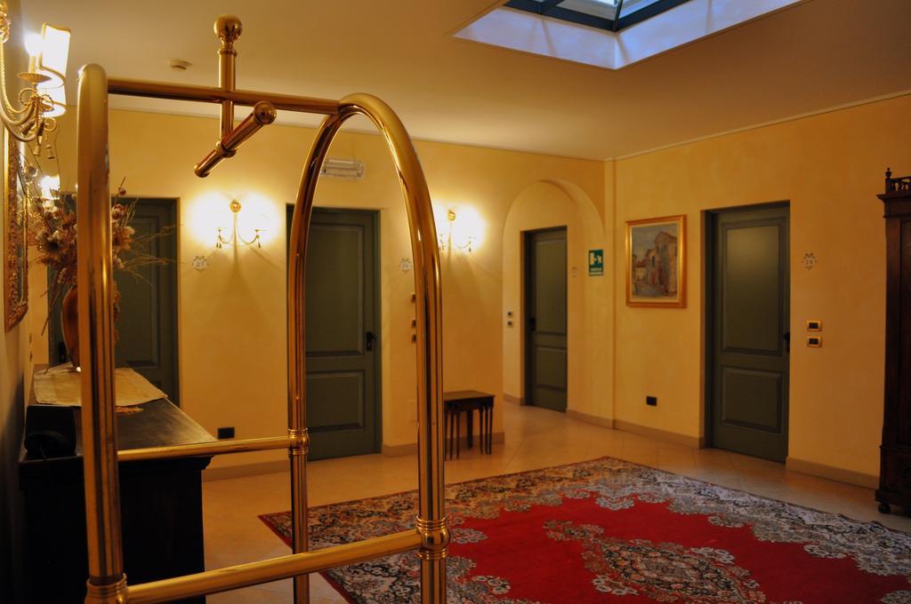 Hotel La Corte Bedizzole Exteriér fotografie